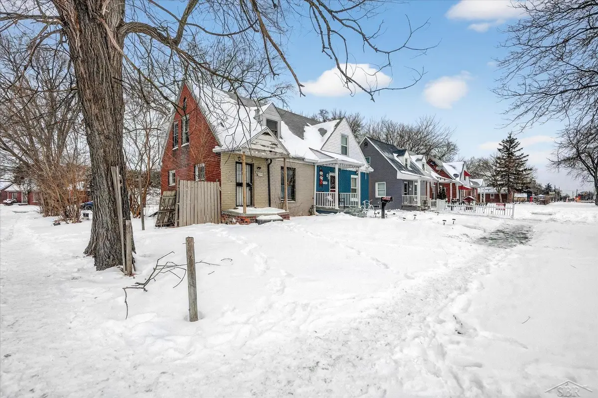 17103 Kelly RD, Detroit, MI 48224 - Image #1