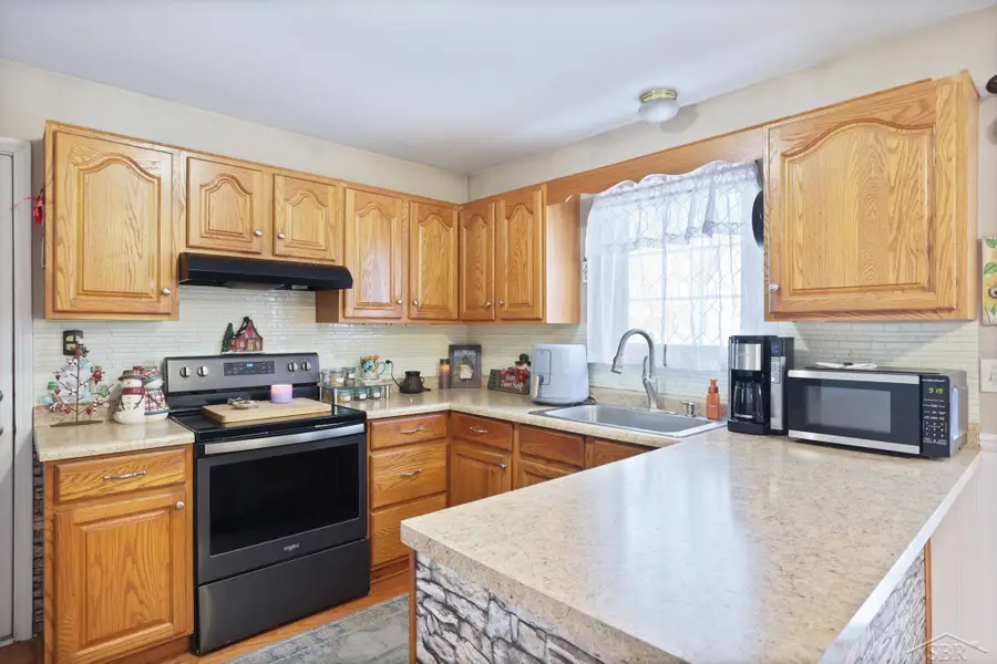 5850 Rupprecht RD, Vassar, MI 48768 - #2