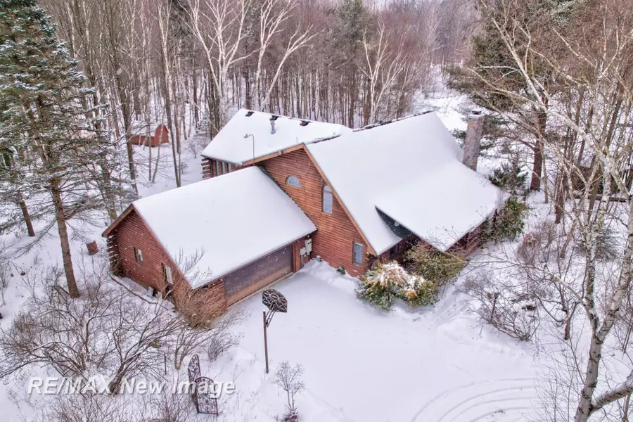 13715 Baldwin RD, Chesaning, MI 48616 - Image #3