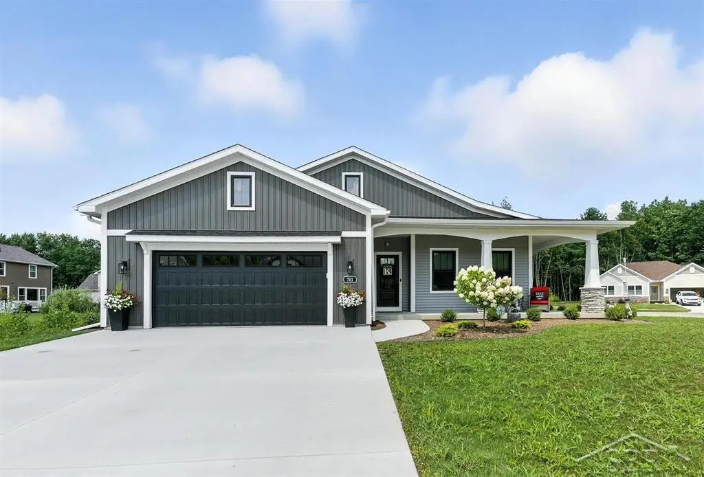 701 Broadhead DR, Midland, MI 48642 - #1