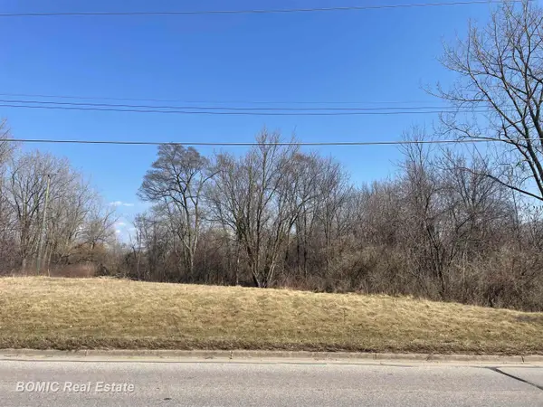 475 Goodrich ST, Vassar, MI 48768