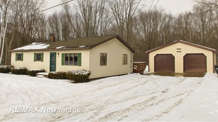 2921 Curtis, Birch Run, MI 48415 - #2