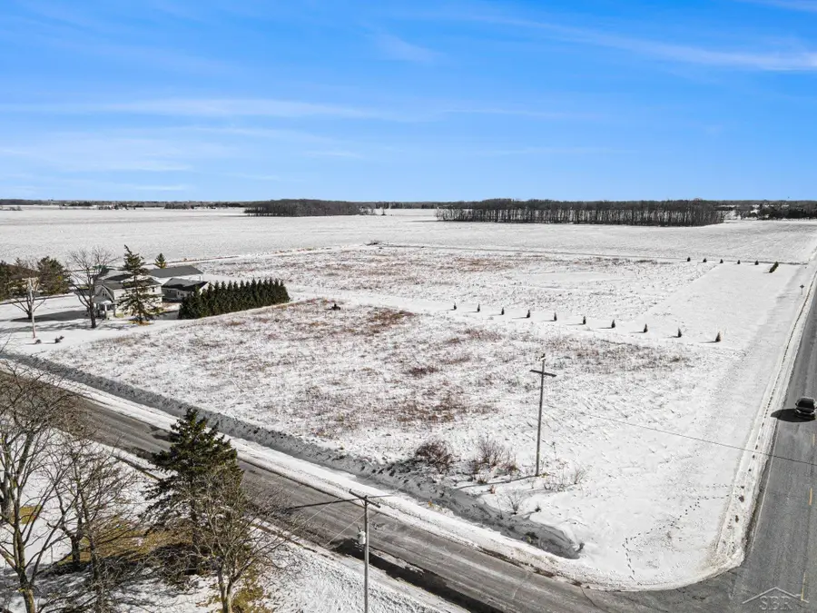 Pierce RD, Saginaw, MI 48604 - Image #2