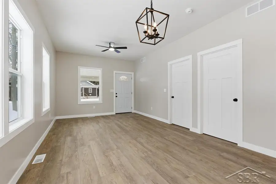 1603 W Union ST, Midland, MI 48640 - Image #3