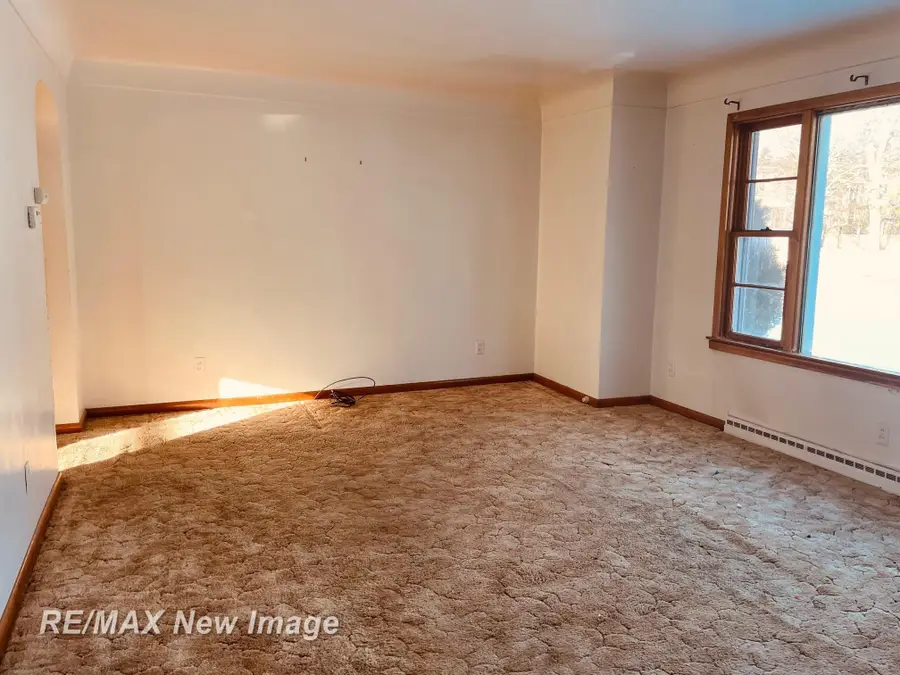 115 N Jefferson ST, Saginaw, MI 48604 - #3