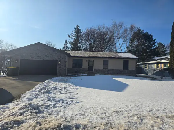 1946 N Mackenzie LN, MtPleasant, MI 48858