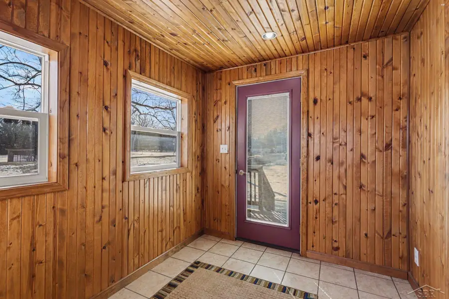 123 E Spruce ST, Saint Charles, MI 48655 - #3