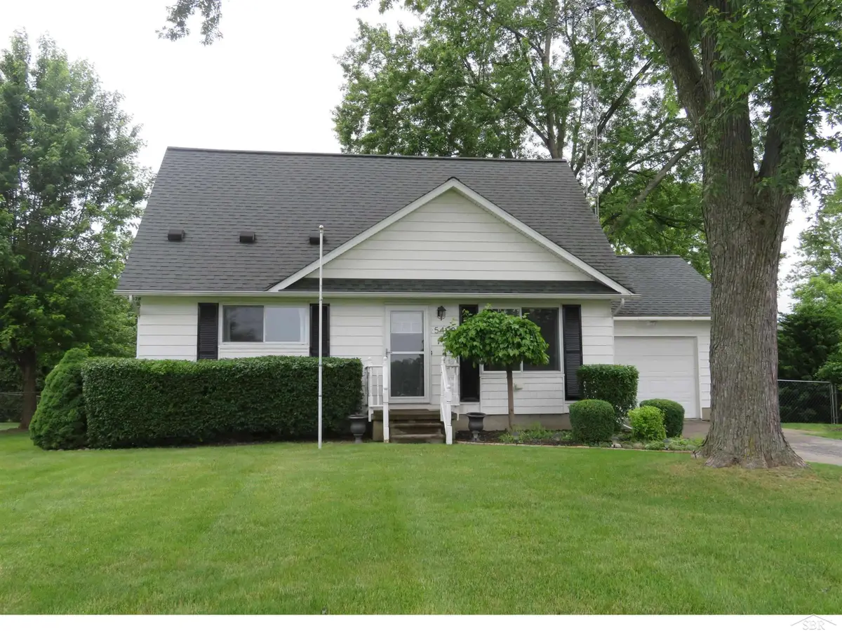 5490 S Genesee RD, Grand Blanc, MI 48439 - #1