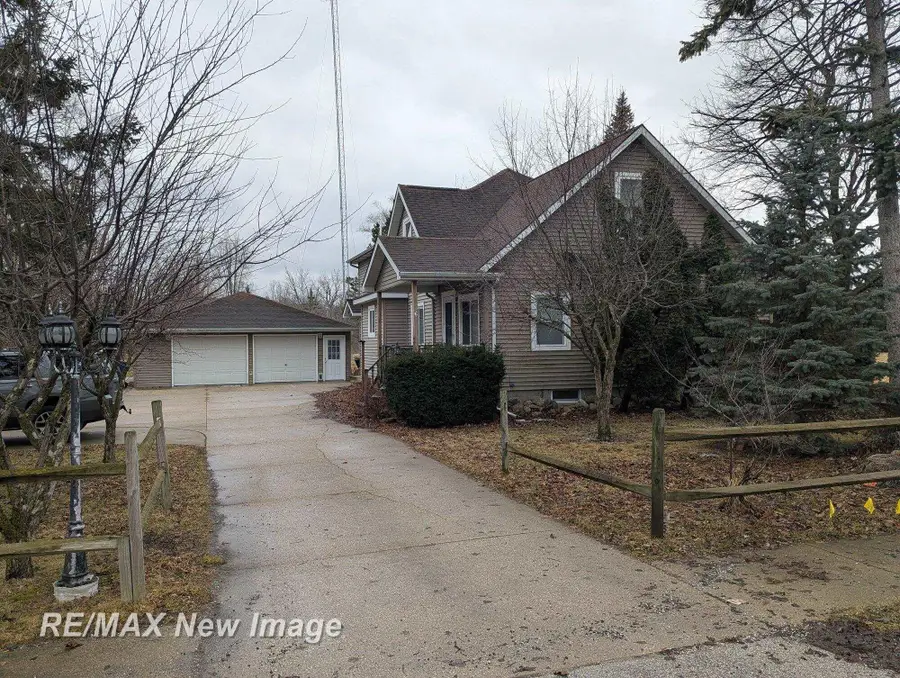 2385 McCarty RD, Saginaw, MI 48603 - #2