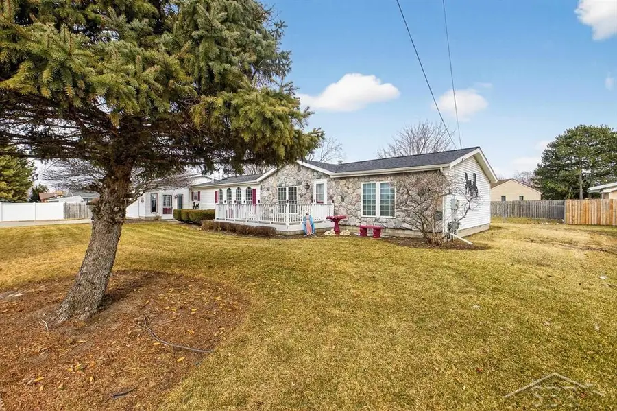 4085 2 Mile RD, Bay City, MI 48706 - #3