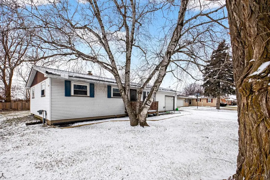 5452 Goetz CT, Monitor, MI 48706 - #2