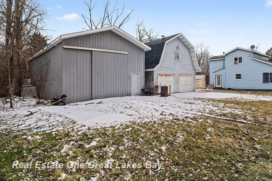 2216 Allison ST, Saginaw, MI 48601 - #2