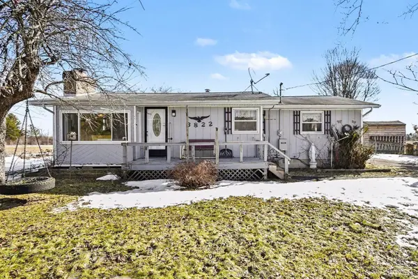 3822 N Ausable RD, EastTawas, MI 48730