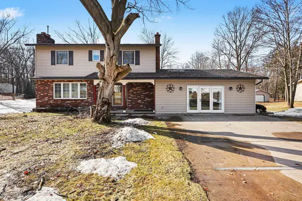 10200 S Lake Station AVE, Clare, MI 48632