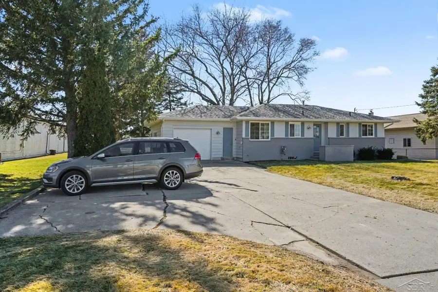 9670 Junction RD, Frankenmuth, MI 48734 - #2