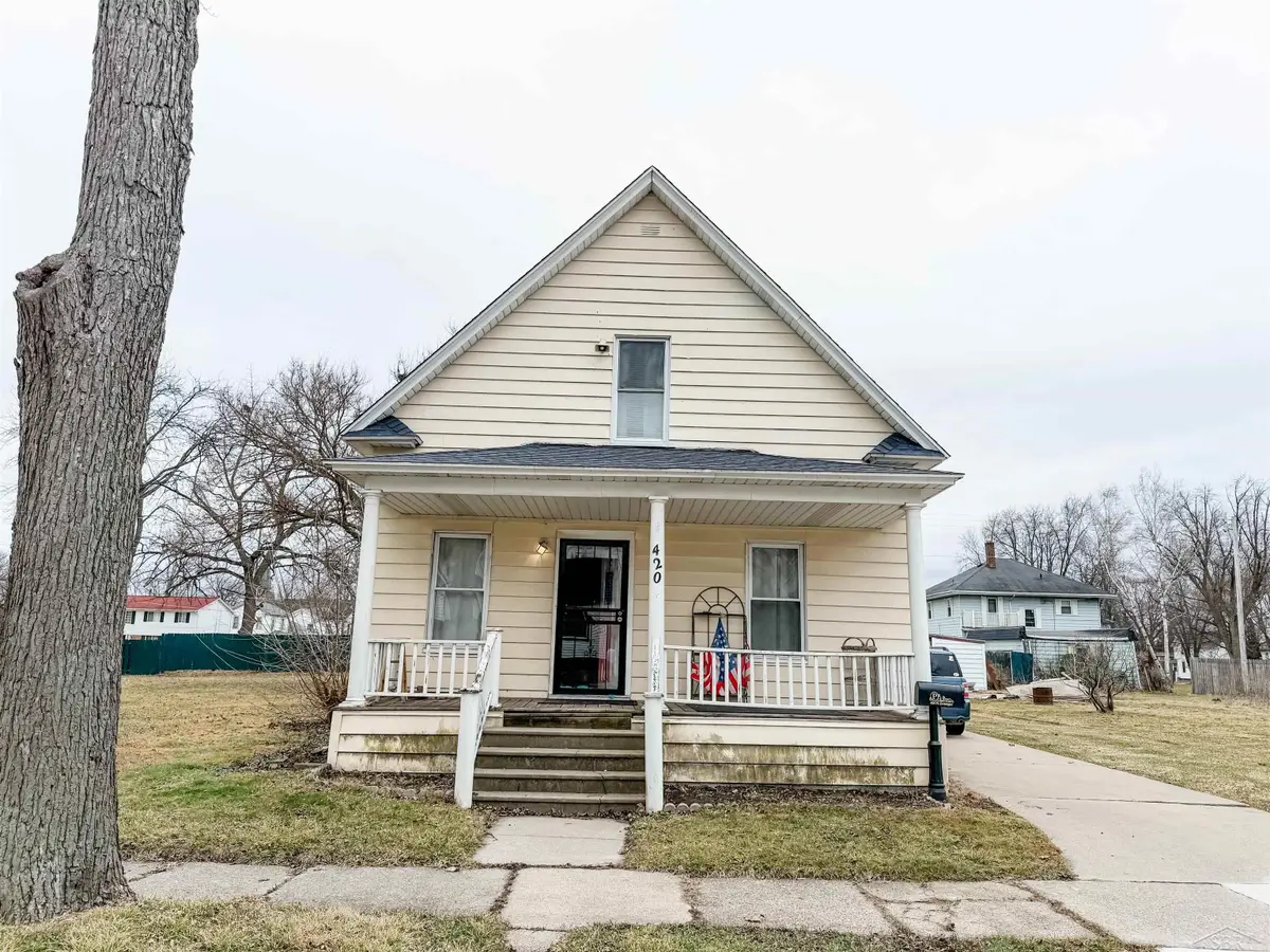 420 N Granger ST, Saginaw, MI 48602 - #1