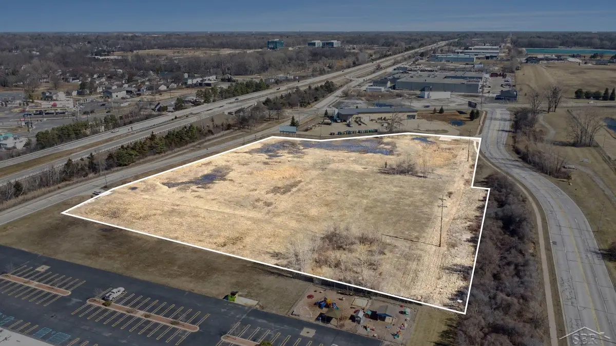 1240 James Savage RD, Midland, MI 48640 - #1