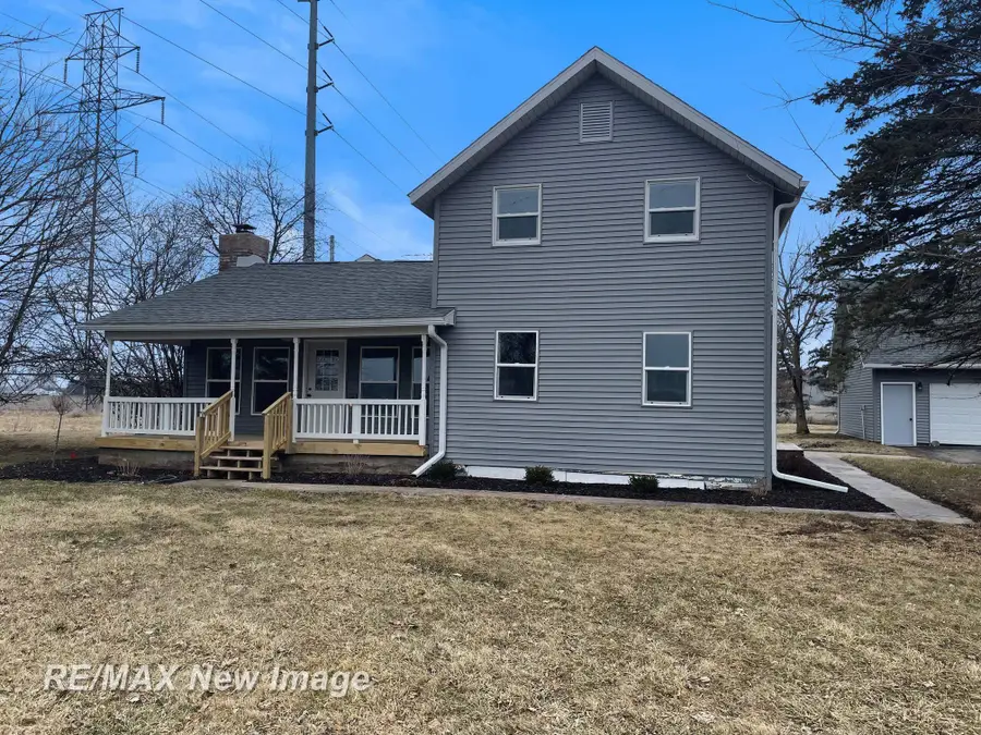 3874 E Kent RD, Freeland, MI 48623 - #2