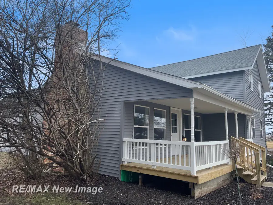 3874 E Kent RD, Freeland, MI 48623 - #3