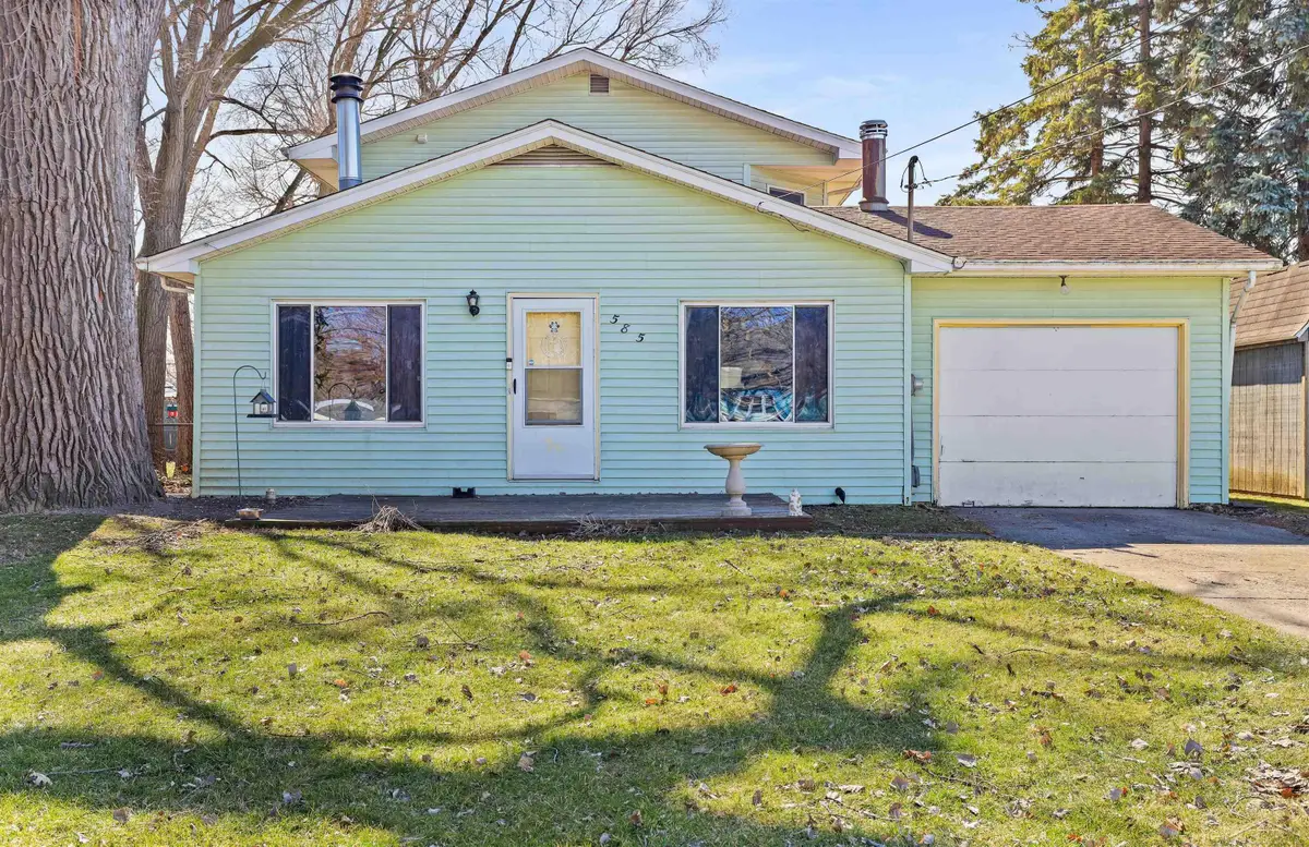 585 Evergreen LN, Saginaw, MI 48604 - #1