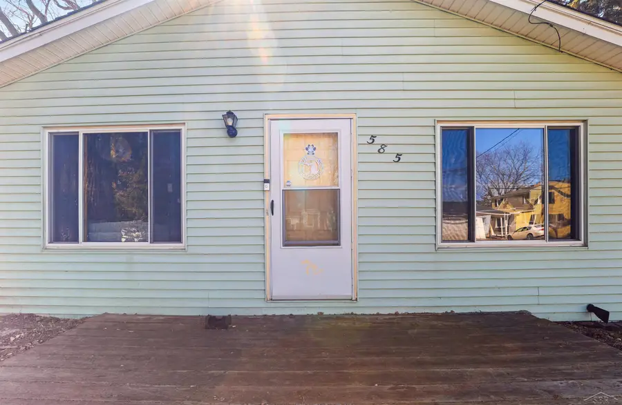 585 Evergreen LN, Saginaw, MI 48604 - #3