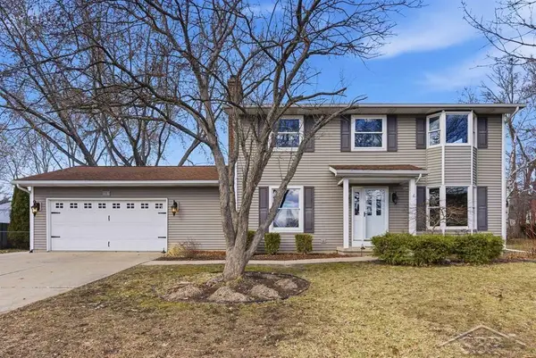 108 W Chapel LN, Midland, MI 48640