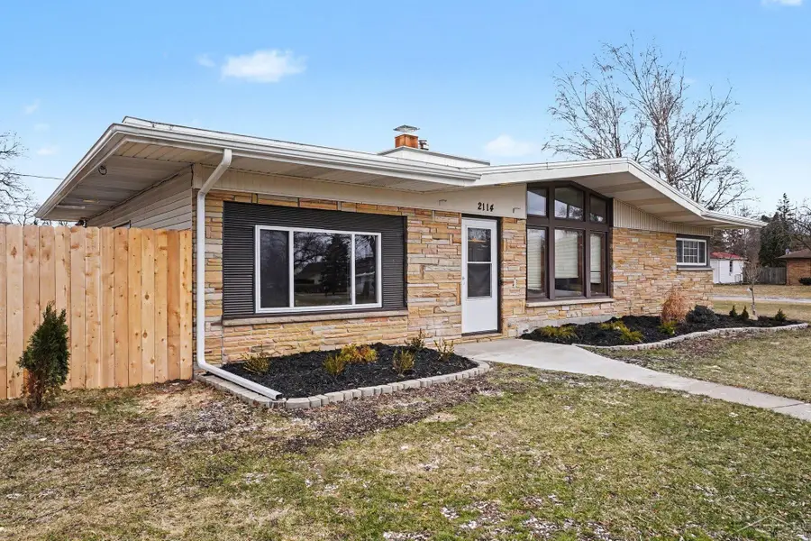 2114 Ethel ST, Saginaw, MI 48603 - #2