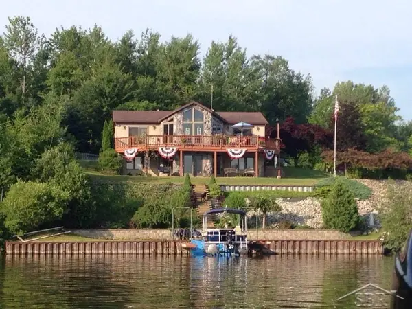 880 Sutherly DR, Beaverton, MI 48612