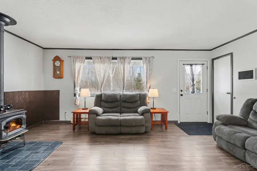 5090 Brenda DR, Prescott, MI 48756 - #3