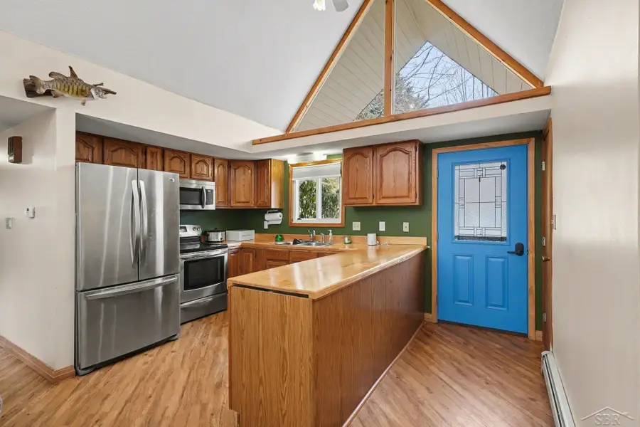 833 Newman ST, East Tawas, MI 48730 - #2