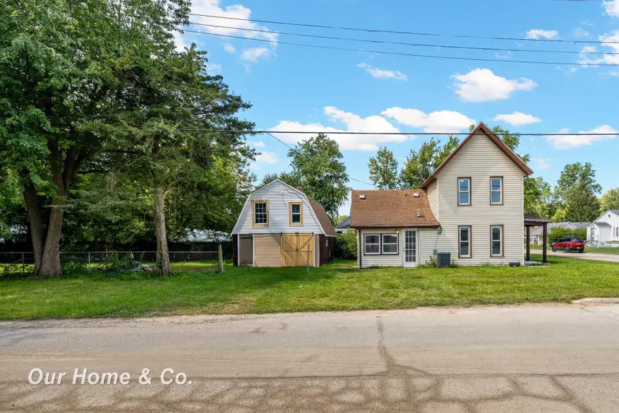 36505 Bismark RD, New Boston, MI 48164 - #3