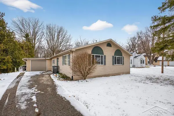 5801 Sturgeon AVE, Midland, MI 48640