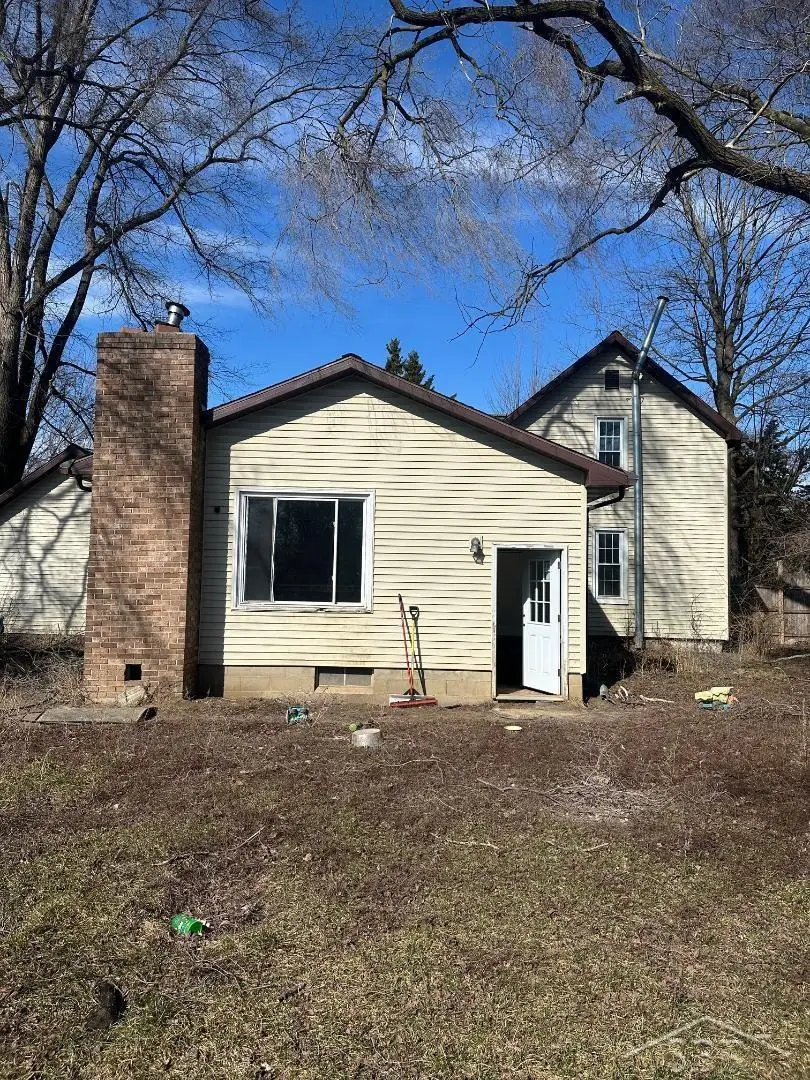 609 Olive RD, Saint Louis, MI 48880 - #2