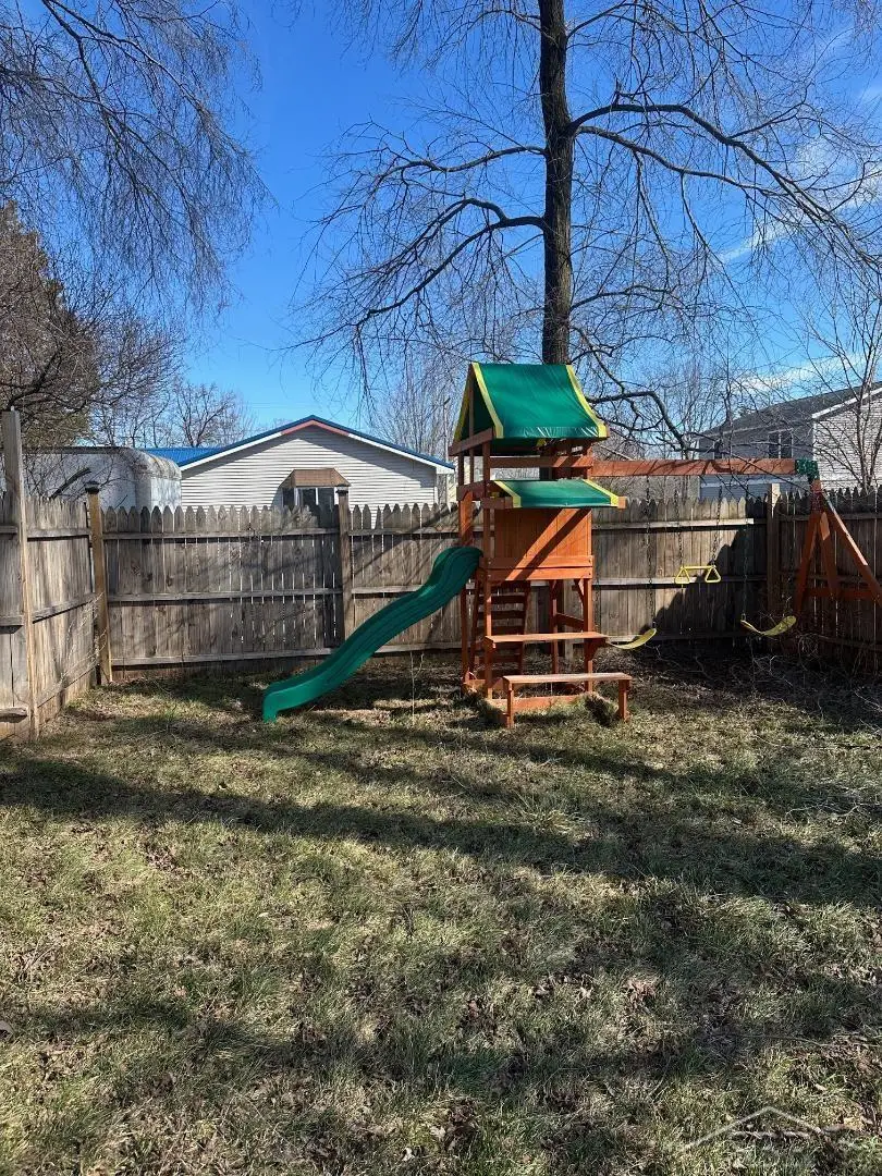 609 Olive RD, Saint Louis, MI 48880 - #3