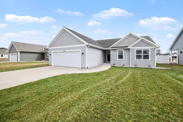 5840 Cotton Top CRST, Freeland, MI 48623