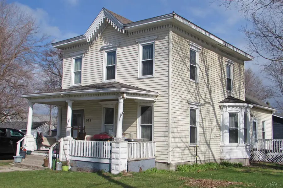 307 N Line ST, Chesaning, MI 48616 - #2