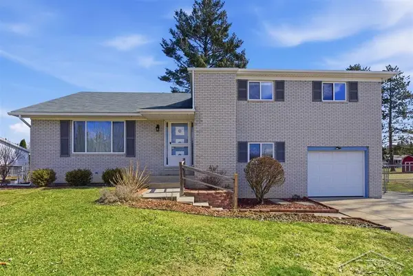 2075 Norma Jean DR, Saginaw, MI 48609