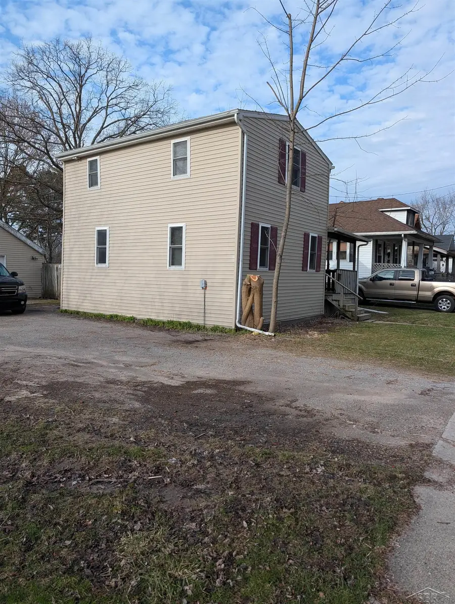1711 Maine ST, Saginaw, MI 48602 - #2