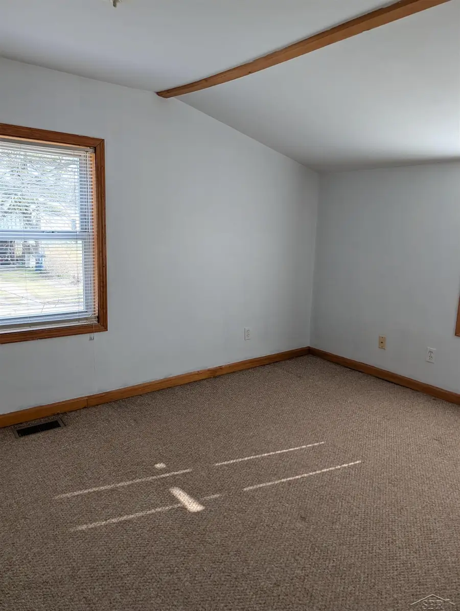 1711 Maine ST, Saginaw, MI 48602 - #3