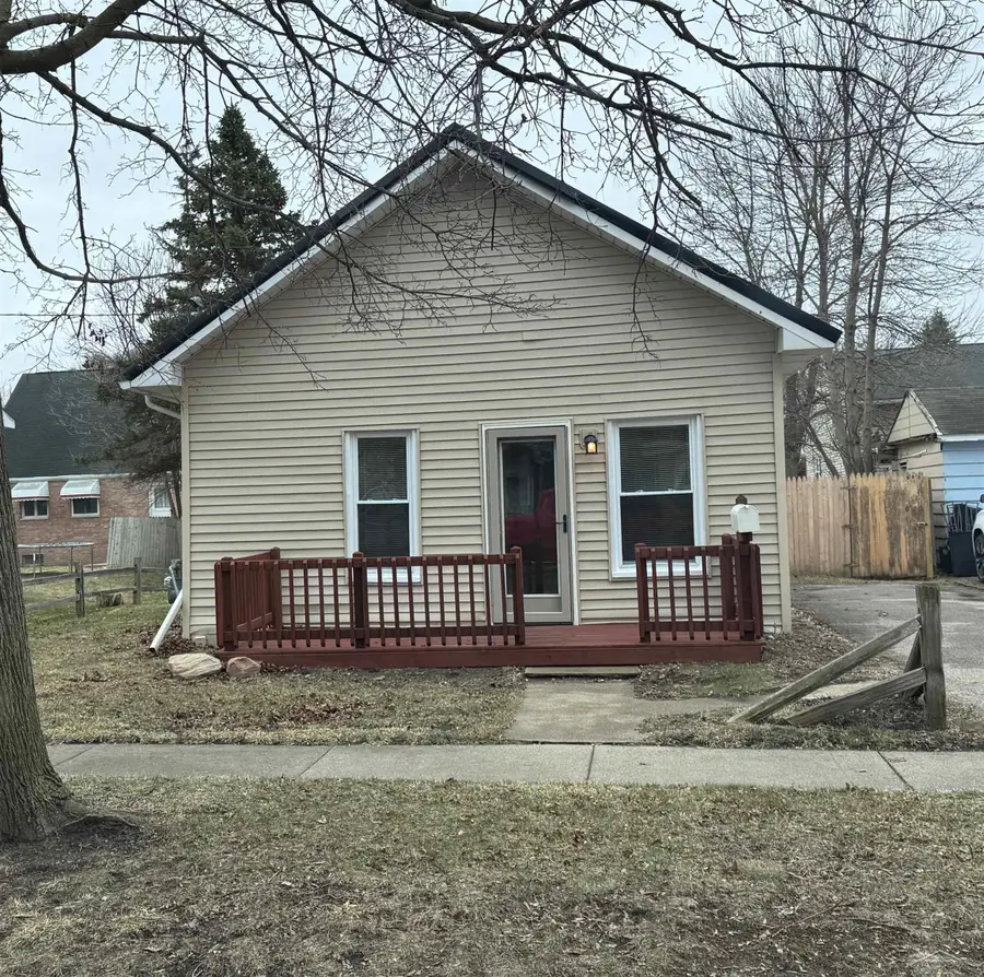 1904 James ST, Essexville, MI 48732 - #2