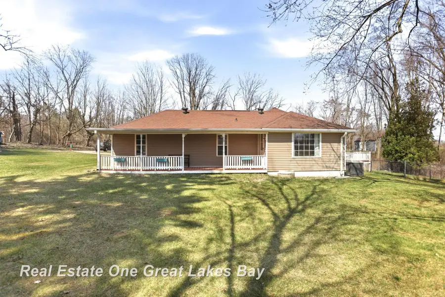 3497 Cat Lake RD, Caro, MI 48723 - #2