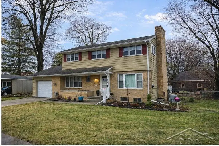 124 Heyn AVE, Saginaw, MI 48602 - #2