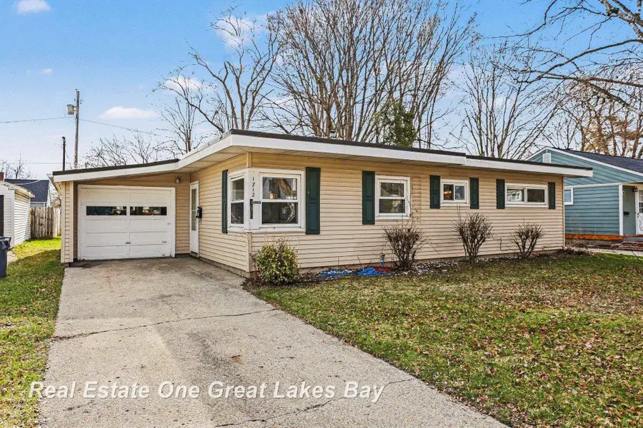 1712 Zauel ST, Saginaw, MI 48602 - #2