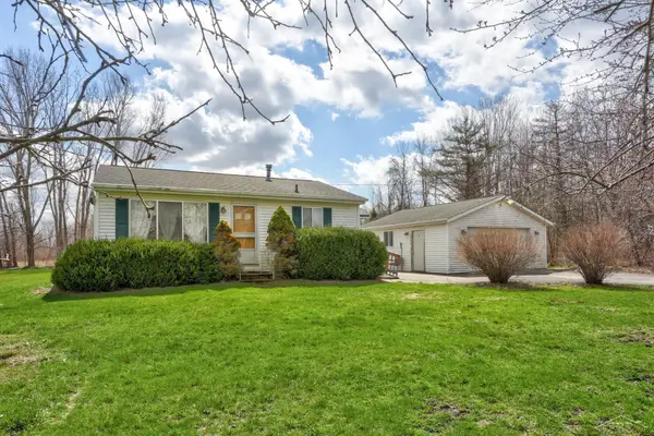 714 E North ST, StCharles, MI 48655