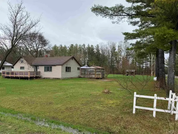 1450 Sheldon ST, Alger, MI 48610