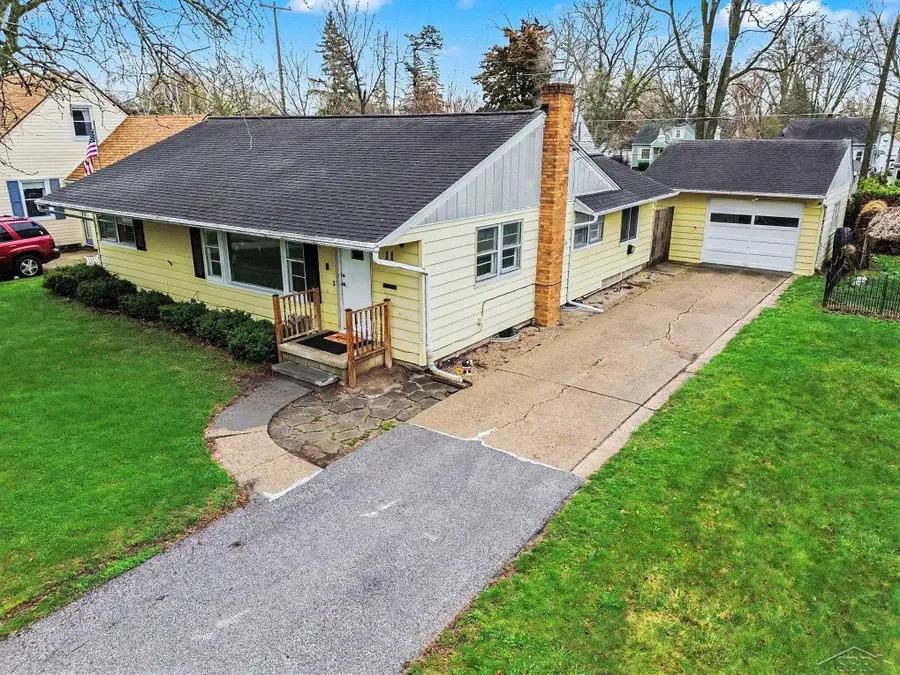 11 Roselawn CT, Saginaw, MI 48602 - #2