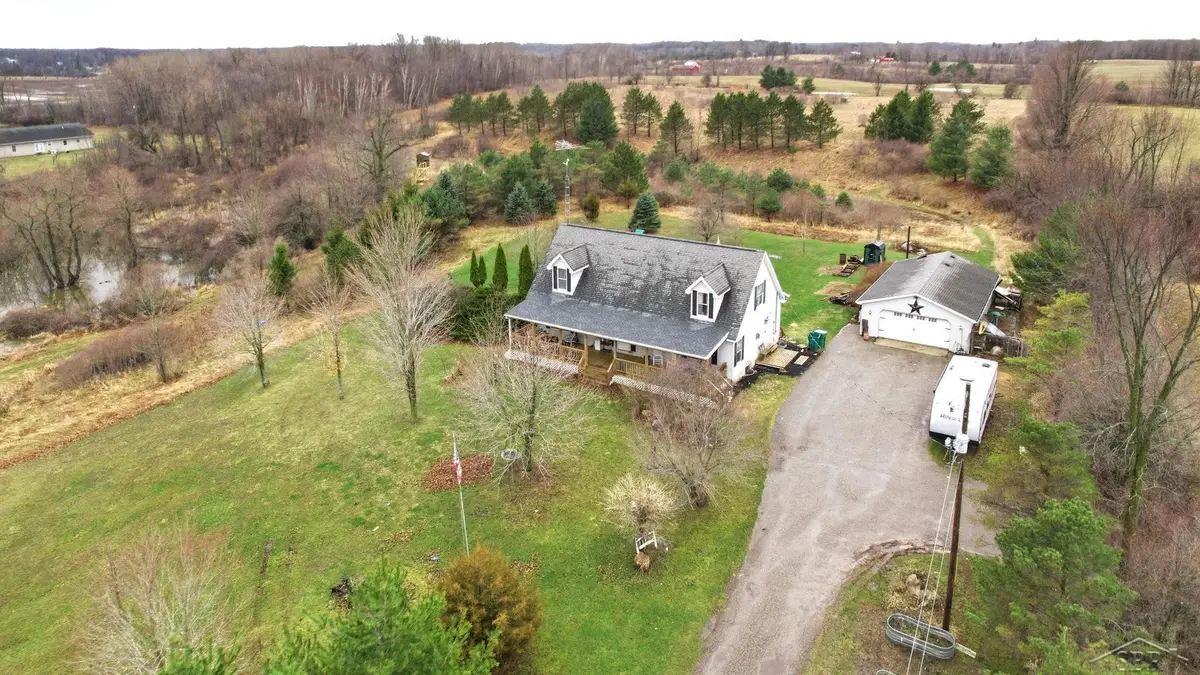 5388 Stillwagon RD, Edwards, MI 48661 - #1