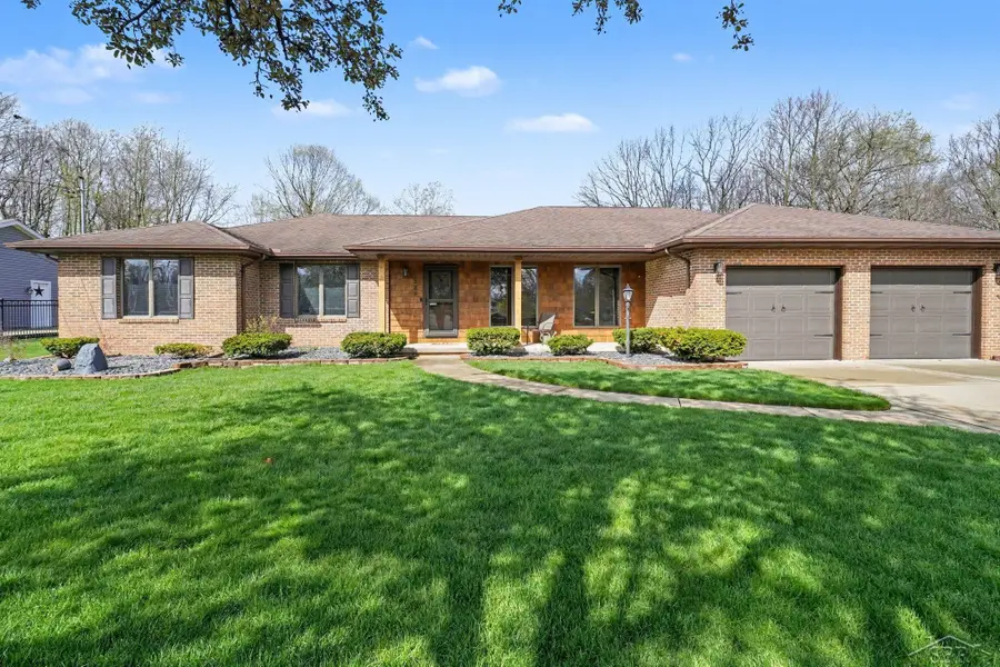 1329 Woodnoll DR, Flint, MI 48507 - #2