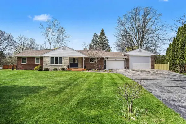 7680 Hillshire CT, Saginaw, MI 48609
