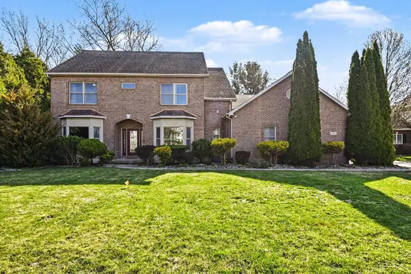 10 Cobblestone PL, Saginaw, MI 48603